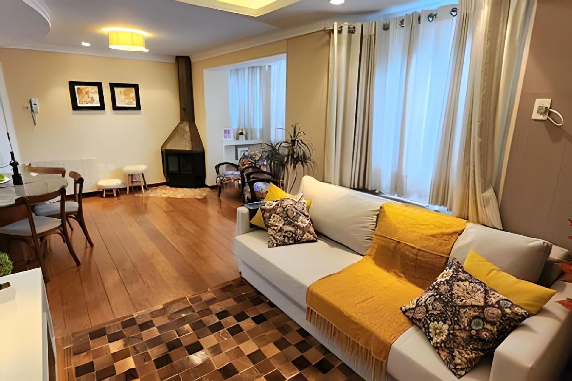 Maravilhoso Apartamento No Centro De Γκραμάντο Εξωτερικό φωτογραφία